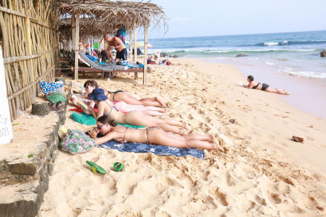 Jayaa Beach Талпе Экстерьер фото