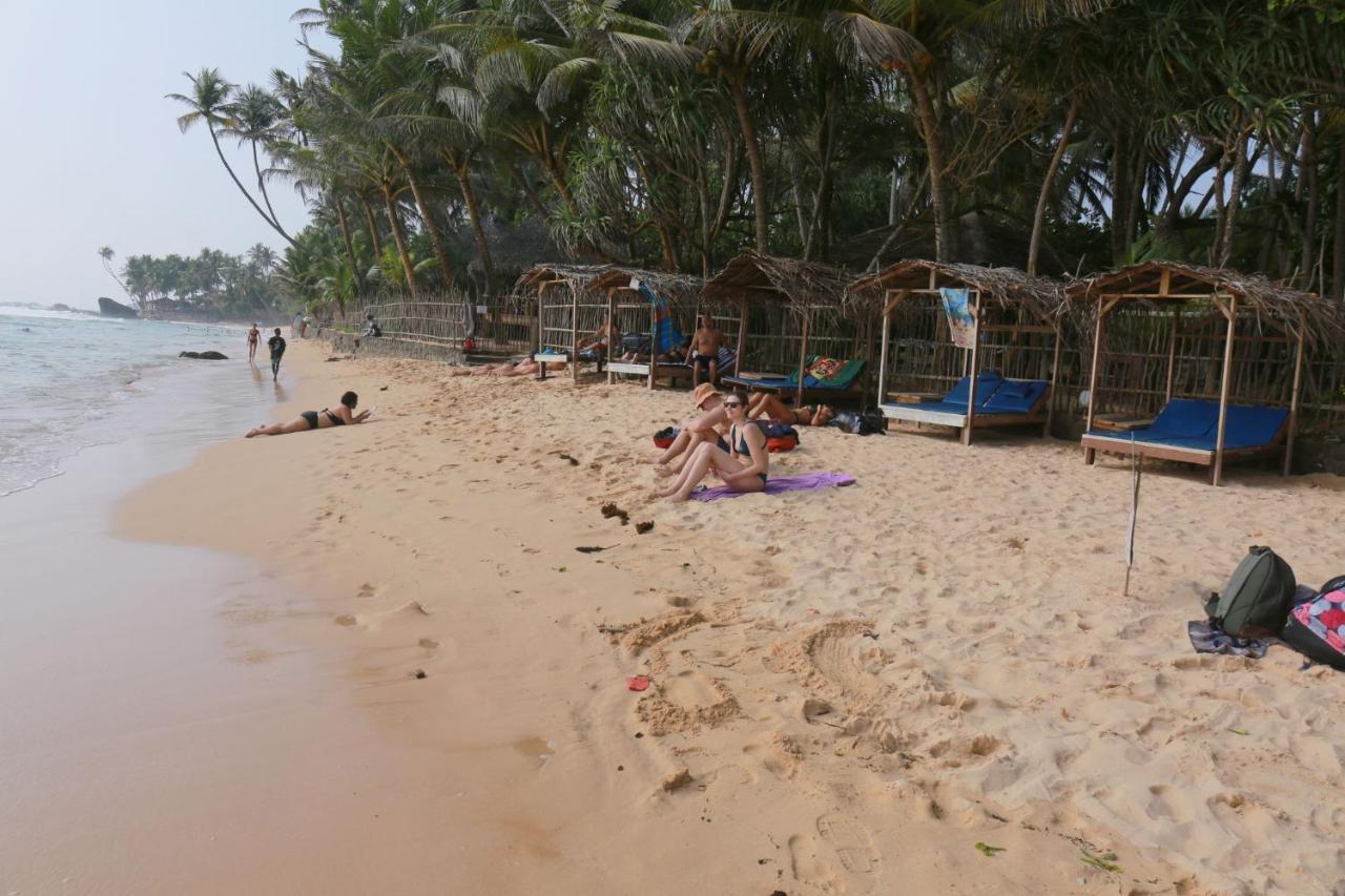 Jayaa Beach Талпе Экстерьер фото