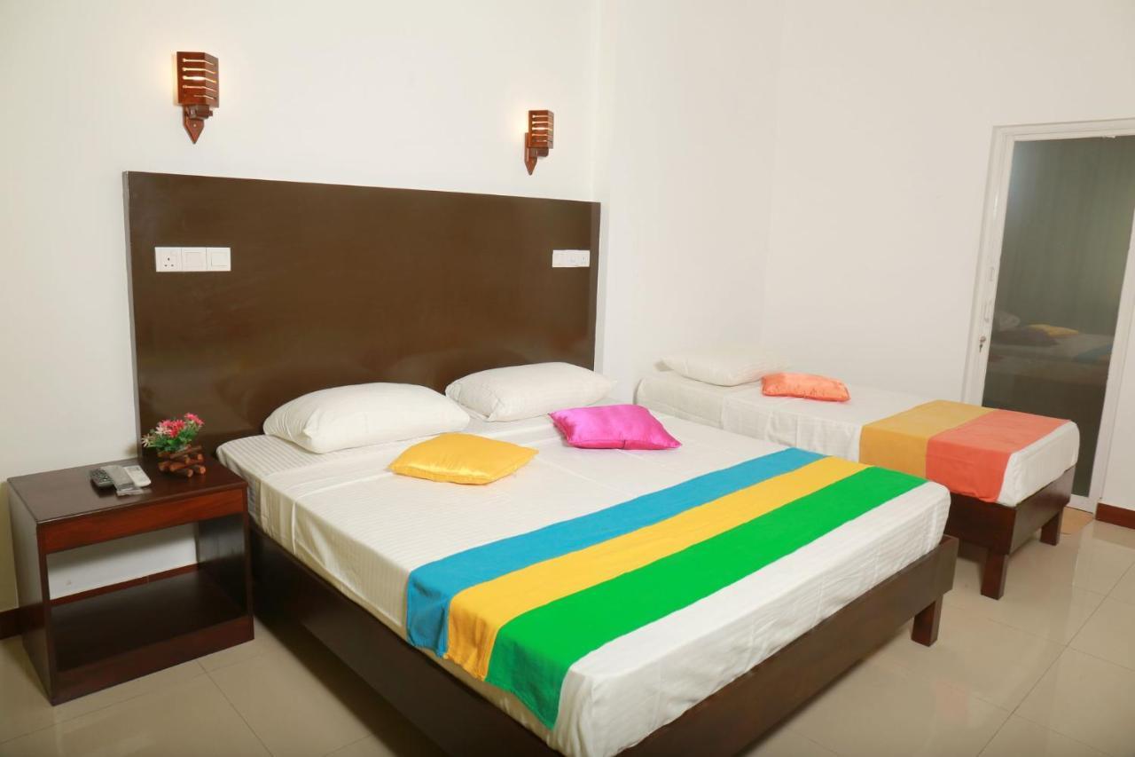 Jayaa Beach Талпе Экстерьер фото