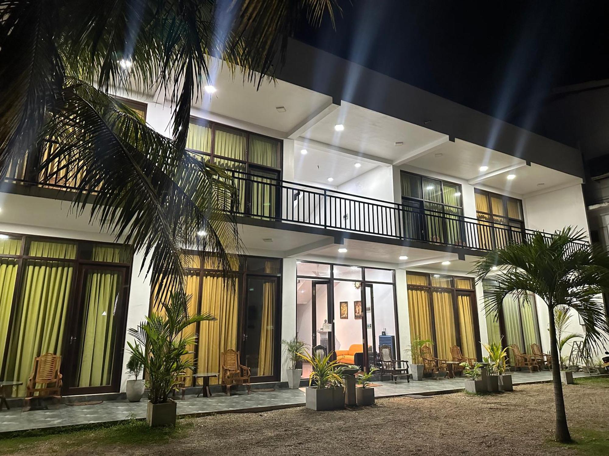 Jayaa Beach Талпе Экстерьер фото